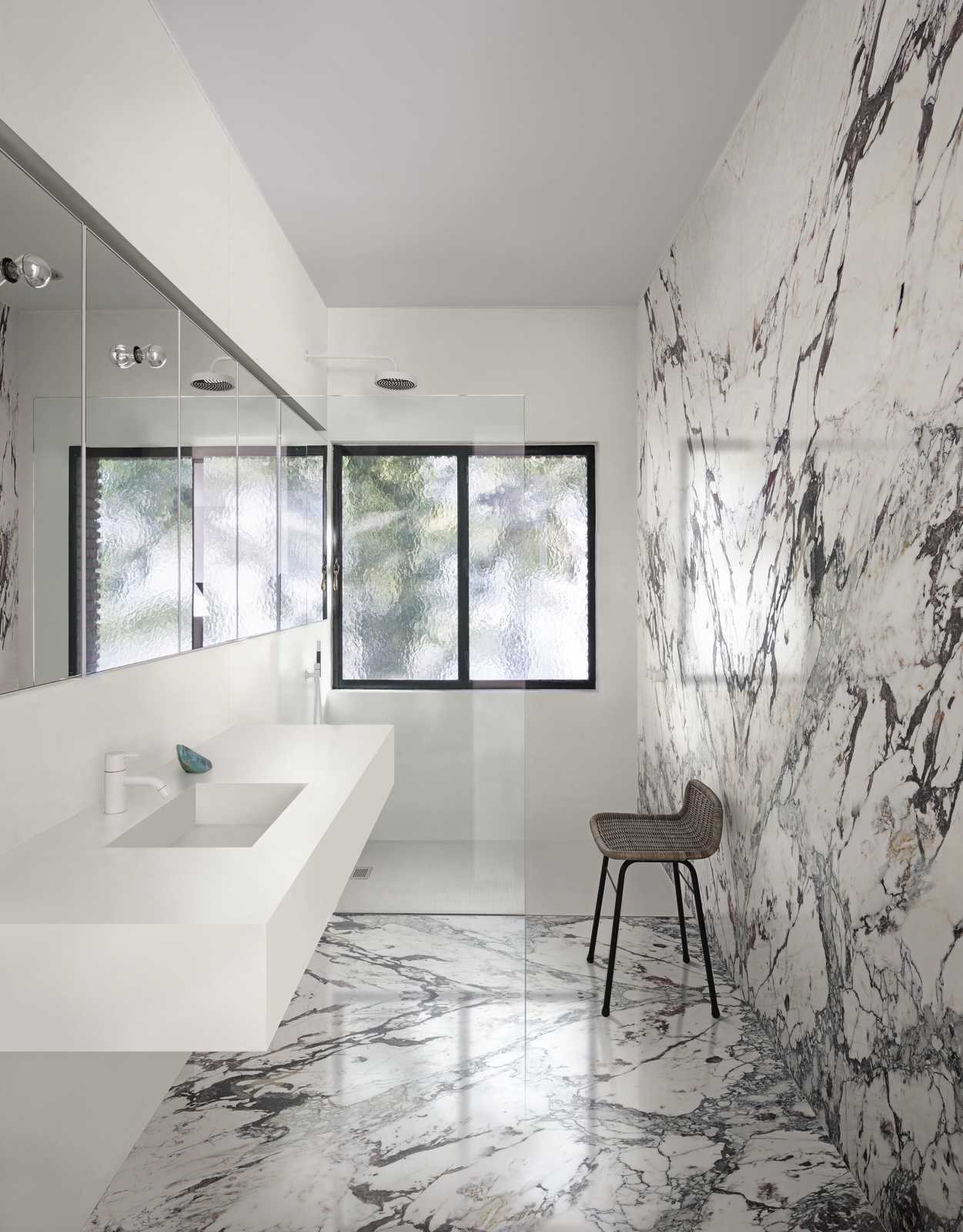 ALLMARBLE CAPRAIA LUX